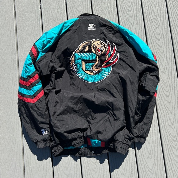 STARTER Other - Vintage NBA Vancouver Grizzlies jacket by STARTER